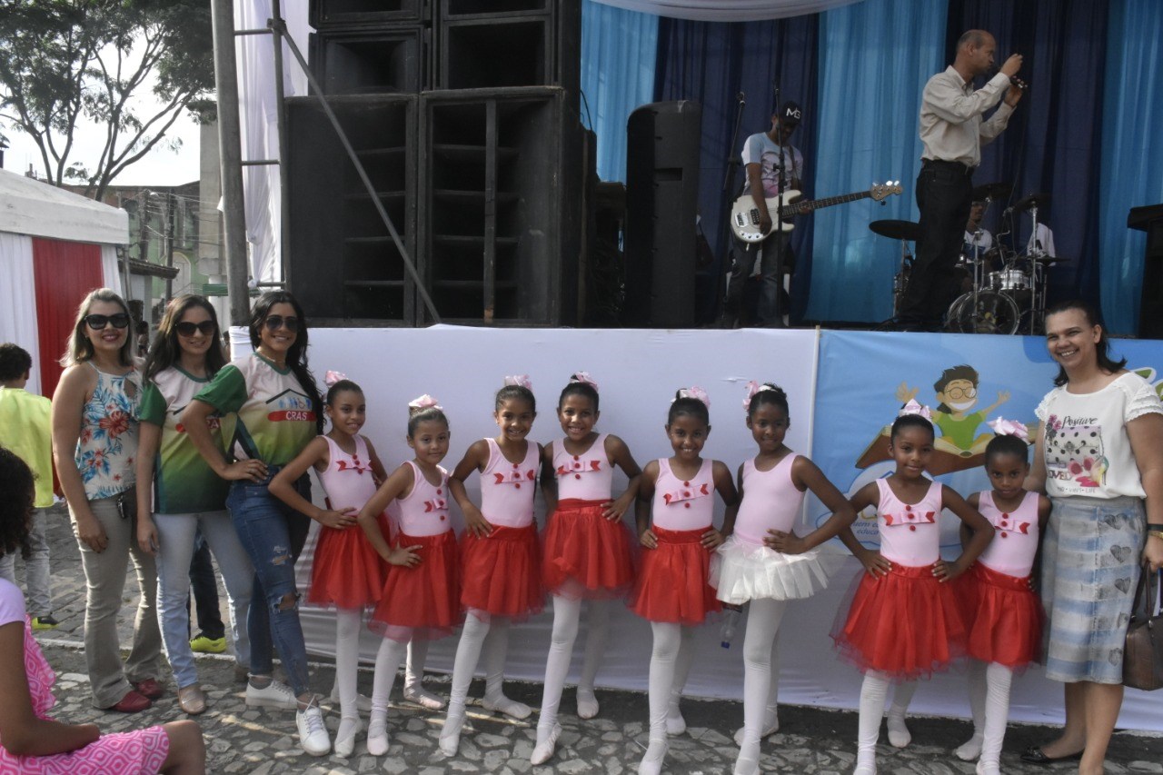 Camacã: 5° Feira Literária homenageia artistas locais
